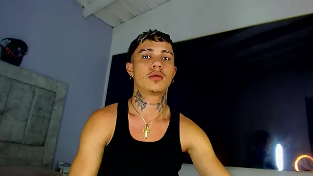 Snapshot of HannibalLester chatting on March 9, 2025, 7:48 pm HannibalLester online show from March 9, 2025, 7:48 pm