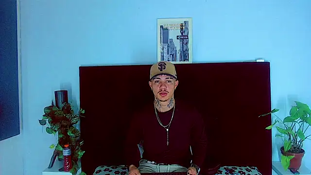 HannibalLester online show from November 22, 2025, 5:17 am