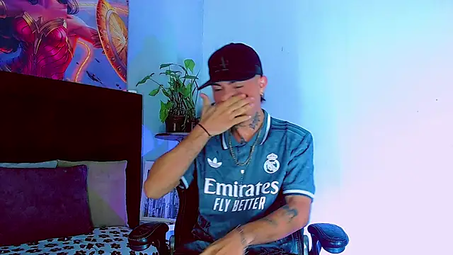 HannibalLester online show from November 23, 2025, 5:50 am