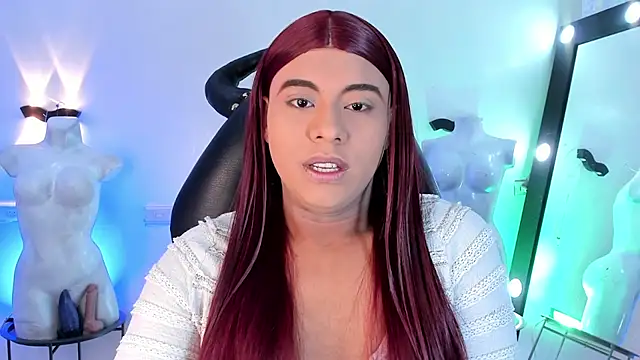 Emili Roux online show from March 26, 2026, 10:02 am