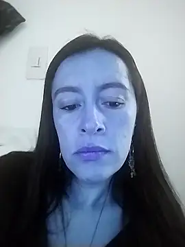 Snapshot of hailey85 chatting on February 19, 2025, 8:10 pm hailey85 online show from February 19, 2025, 8:10 pm