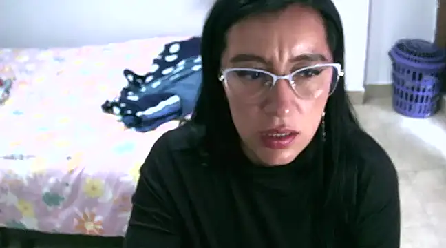 Snapshot of hailey85 chatting on February 8, 2025, 8:53 pm hailey85 online show from February 8, 2025, 8:53 pm