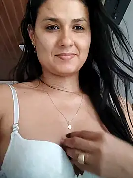 elena jonees online show from March 3, 2025, 6:35 pm