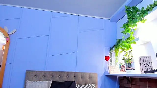 Snapshot of nathalie_rossel chatting on October 27, 2025, 7:04 pm nathalie rossel online show from October 27, 2025, 7:04 pm