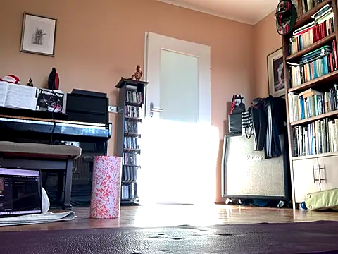 Bula94193 online show from December 15, 2025, 10:32 am