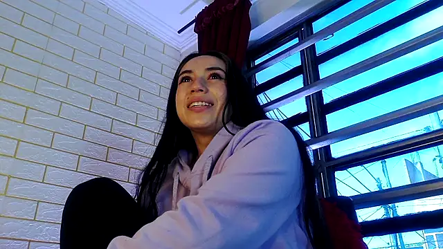 NYX1126 online show from November 10, 2025, 1:05 pm