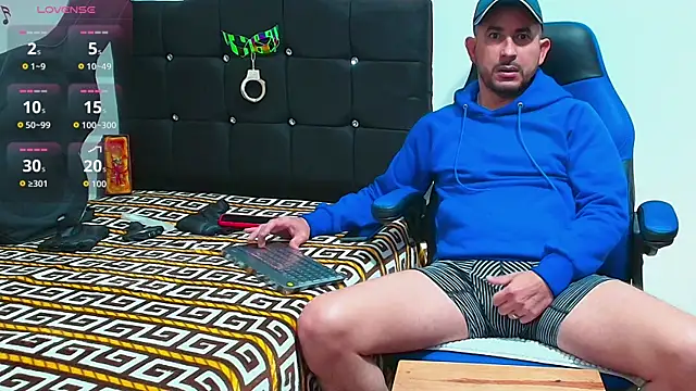 Yeol King online show from November 21, 2025, 2:16 pm