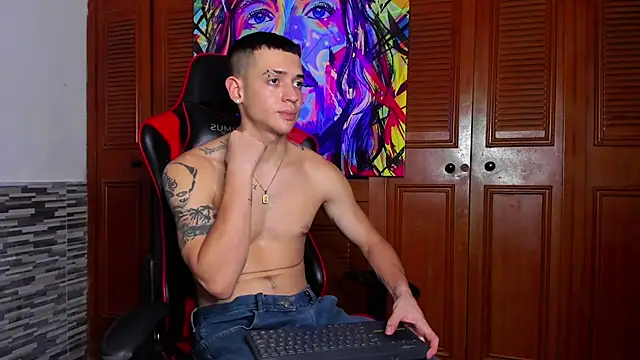 Snapshot of Dimitri_higth420 chatting on March 2, 2025, 6:27 am Dimitri higth420 online show from March 2, 2025, 6:27 am