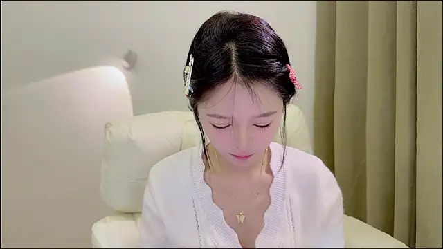 xiaodaibabyy online show from January 9, 2026, 2:46 pm