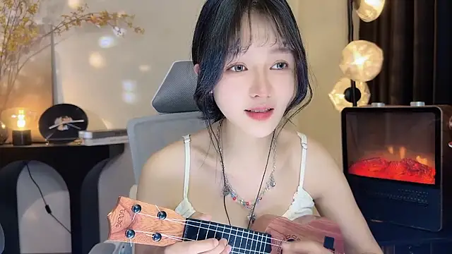 Snapshot of xiaodaibabyy chatting on January 6, 2025, 2:25 pm xiaodaibabyy online show from January 6, 2025, 2:25 pm
