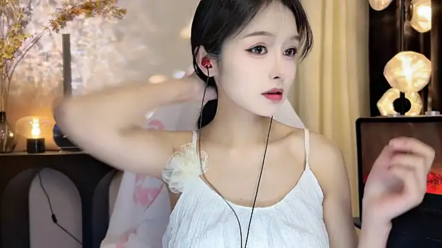 Snapshot of xiaodaibabyy chatting on February 25, 2025, 1:10 pm xiaodaibabyy online show from February 25, 2025, 1:10 pm