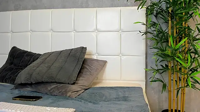 KatelynSparks online show from March 15, 2025, 12:34 pm