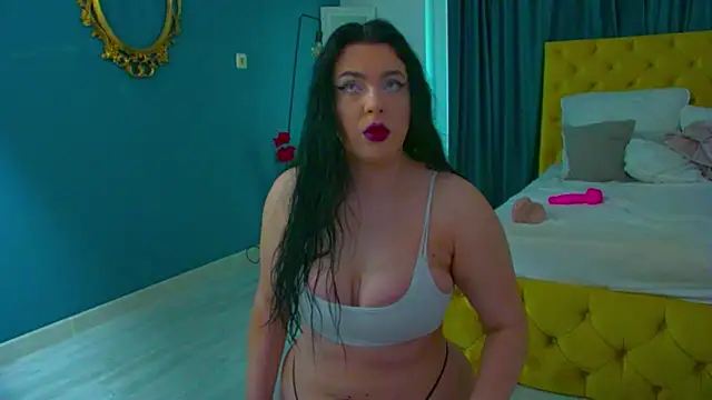 KeiraDark online show from June 27, 2026, 4:07 am