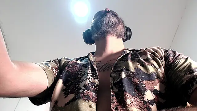 Snapshot of Gabriel_Harmant chatting on January 15, 2025, 5:08 am Gabriel Harmant online show from January 15, 2025, 5:08 am