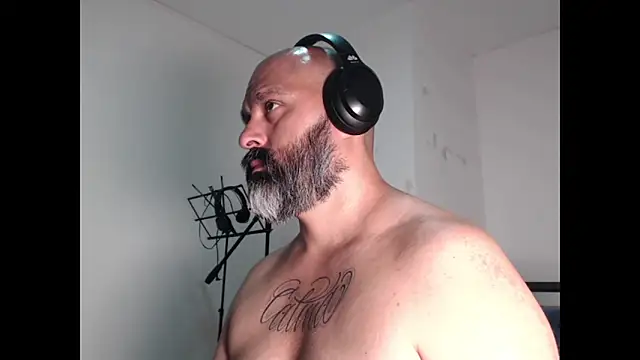 Snapshot of Gabriel_Harmant chatting on March 16, 2025, 5:58 am Gabriel Harmant online show from March 16, 2025, 5:58 am