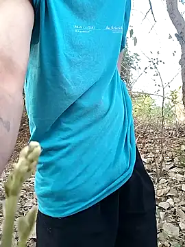 Snapshot of Piyush_2024 chatting on April 5, 2026, 2:29 am Piyush 2024 online show from April 5, 2026, 2:29 am