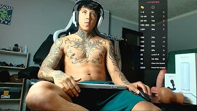 Snapshot of Nickhot0609 chatting on September 24, 2025, 6:47 pm Nickhot0609 online show from September 24, 2025, 6:47 pm
