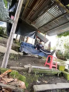 Jestebanano online show from May 6, 2026, 1:15 pm