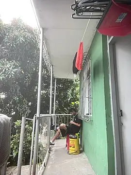 Jestebanano online show from April 9, 2026, 6:25 pm