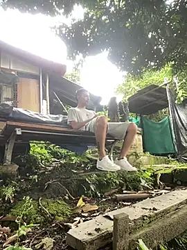 Jestebanano online show from February 6, 2026, 3:52 pm