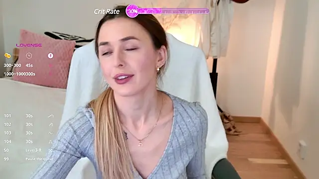 Snapshot of Sophie_Enzo chatting on February 9, 2025, 10:00 pm Sophie Enzo online show from February 9, 2025, 10:00 pm