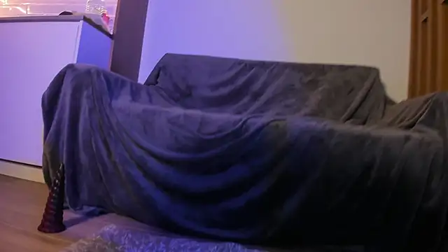 Yuriko May online show from March 2, 2025, 11:06 pm