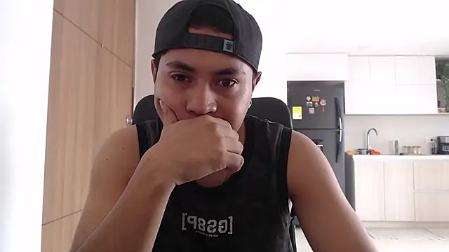 deyzl online show from April 8, 2026, 8:54 pm