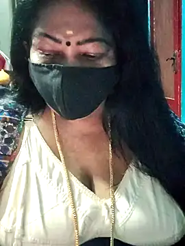 Snapshot of maniisha chatting on May 5, 2026, 5:27 pm maniisha online show from May 5, 2026, 5:27 pm