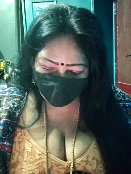 Snapshot of maniisha chatting on May 25, 2026, 3:55 pm maniisha online show from May 25, 2026, 3:55 pm