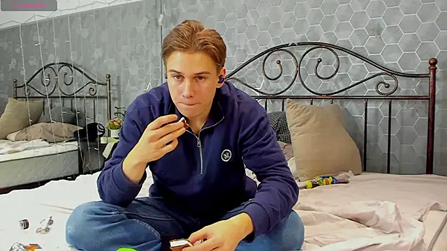 Snapshot of Marcus_Swampov chatting on December 5, 2024, 12:25 am Marcus Swampov online show from December 5, 2024, 12:25 am