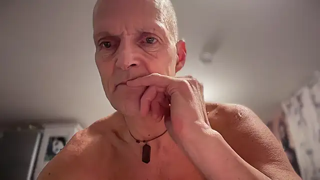 TowaFreespirit online show from February 20, 2026, 5:37 am