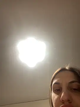 Snapshot of Janet_Welder chatting on October 30, 2025, 11:23 pm Janet Welder online show from October 30, 2025, 11:23 pm