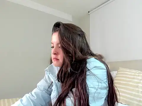 AmandaCallum online show from May 3, 2026, 4:39 am