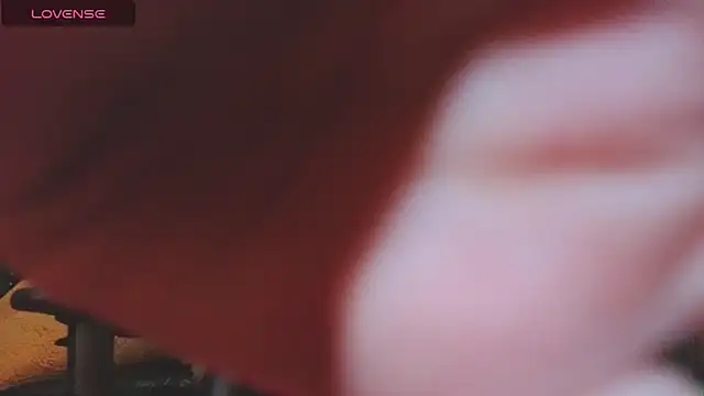 Kitty fox b online show from November 29, 2025, 1:11 pm