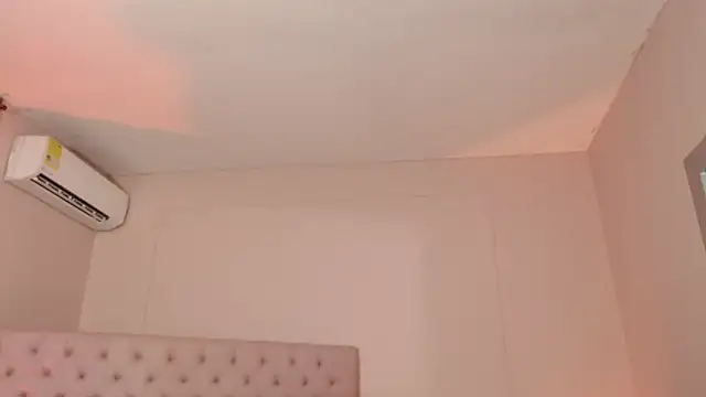 alice sofia online show from March 14, 2025, 12:51 pm