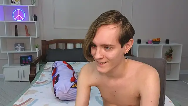 Snapshot of nikompell chatting on January 4, 2025, 2:35 am nikompell online show from January 4, 2025, 2:35 am