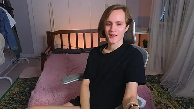 Snapshot of nikompell chatting on February 22, 2025, 3:12 am nikompell online show from February 22, 2025, 3:12 am