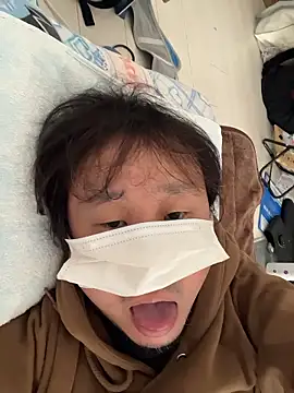 shin9shin9 online show from March 1, 2026, 2:33 am