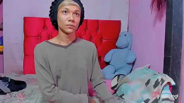 StassieBell online show from April 1, 2026, 4:25 am