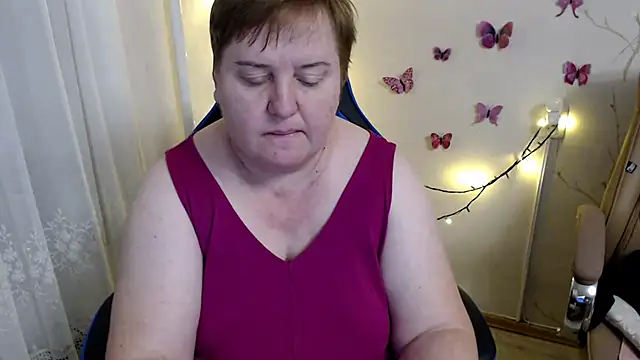 Snapshot of Limonka-Fire chatting on March 8, 2025, 7:42 pm Limonka-Fire online show from March 8, 2025, 7:42 pm