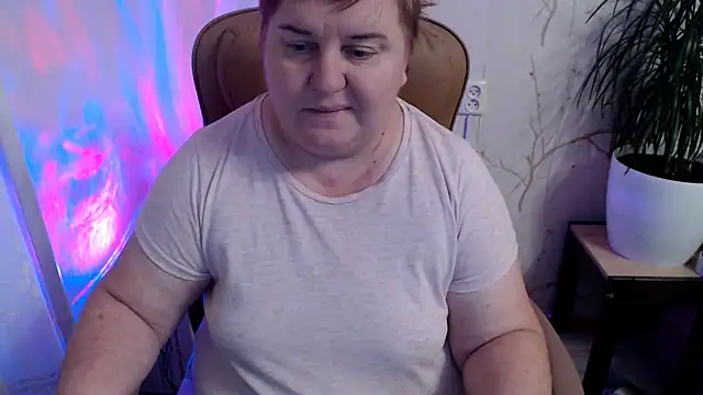 Snapshot of Limonka-Fire chatting on January 11, 2025, 2:58 pm Limonka-Fire online show from January 11, 2025, 2:58 pm