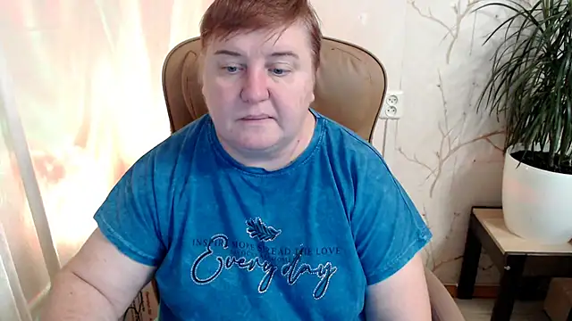 Snapshot of Limonka-Fire chatting on January 11, 2025, 7:05 pm Limonka-Fire online show from January 11, 2025, 7:05 pm