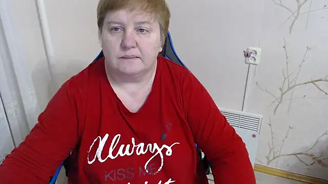 Snapshot of Limonka-Fire chatting on February 17, 2026, 5:54 pm Limonka-Fire online show from February 17, 2026, 5:54 pm