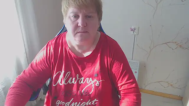 Snapshot of Limonka-Fire chatting on February 16, 2026, 10:03 am Limonka-Fire online show from February 16, 2026, 10:03 am