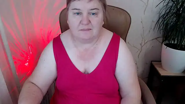 Snapshot of Limonka-Fire chatting on January 13, 2025, 10:14 am Limonka-Fire online show from January 13, 2025, 10:14 am