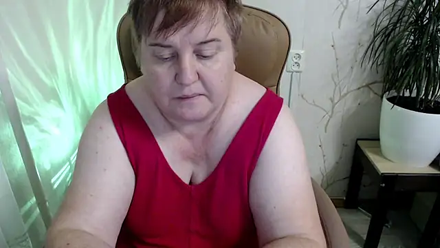 Snapshot of Limonka-Fire chatting on January 10, 2025, 7:43 pm Limonka-Fire online show from January 10, 2025, 7:43 pm