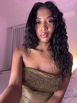 IamCrystal2 online show from May 31, 2026, 10:54 pm