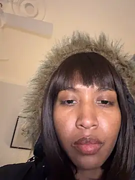 Snapshot of IamCrystal2 chatting on January 19, 2025, 8:09 pm IamCrystal2 online show from January 19, 2025, 8:09 pm