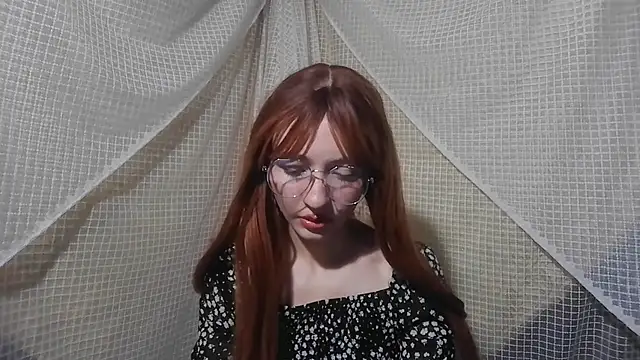 Snapshot of IsabellaBlacky chatting on November 13, 2025, 2:37 am IsabellaBlacky online show from November 13, 2025, 2:37 am