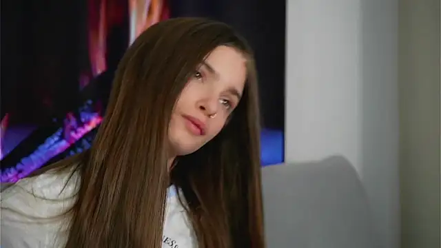 EvaLung777 online show from December 5, 2025, 7:29 am